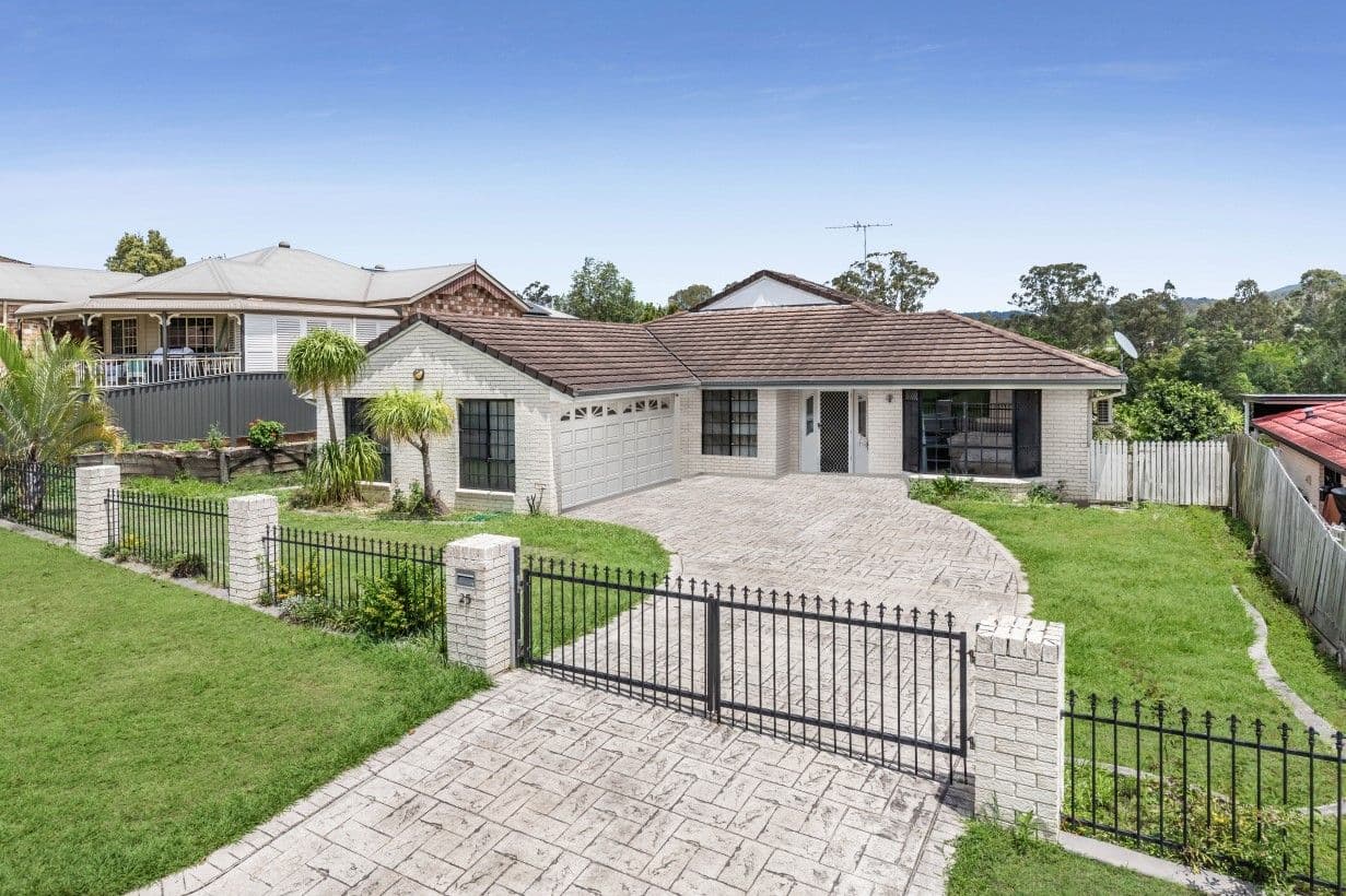 25 Julatten Place, Upper Kedron QLD 4055, Upper Kedron - Thumbnail 3