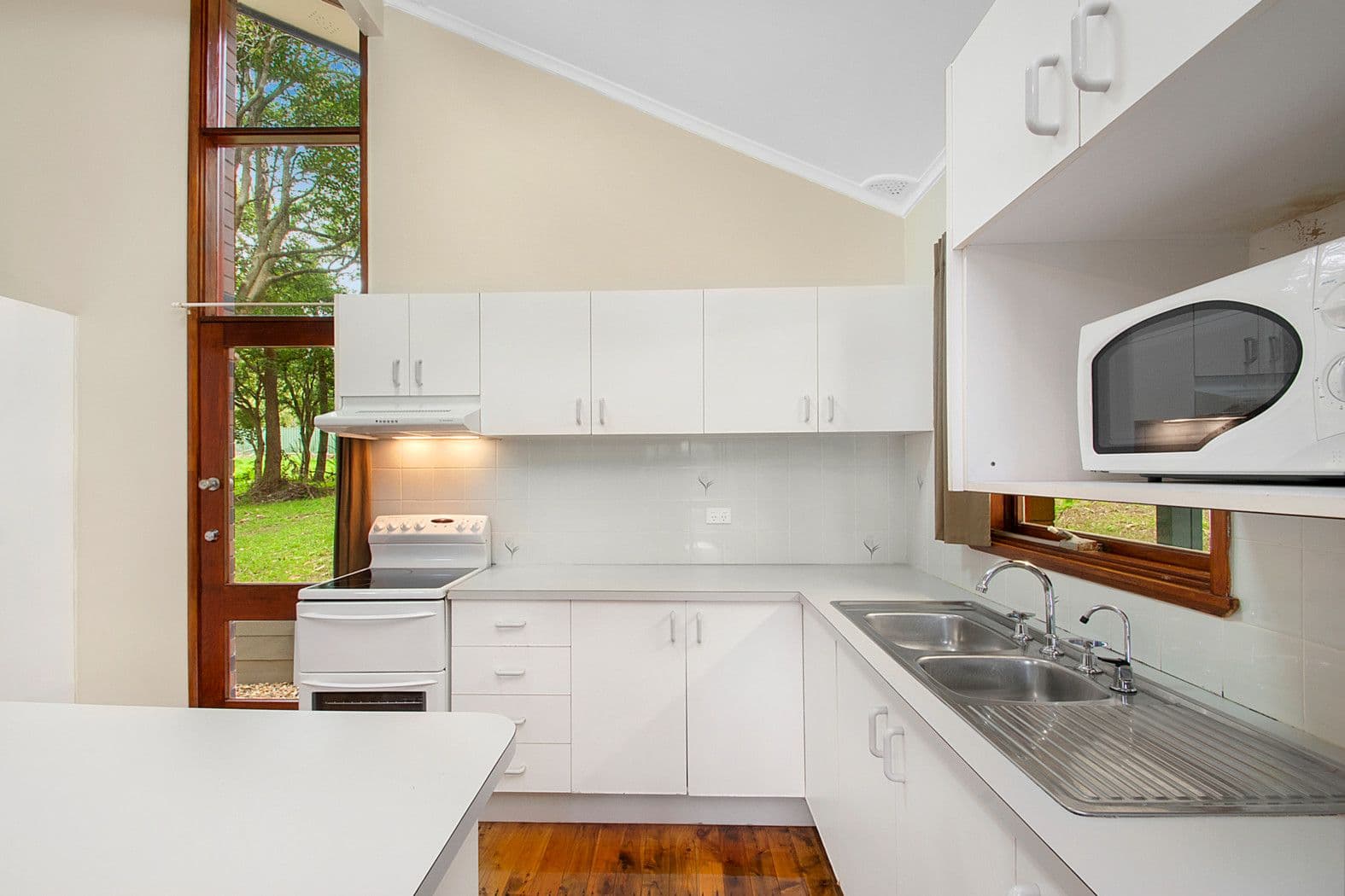 2 Station Street, Stanwell Park NSW 2508, Stanwell Park - Thumbnail 5