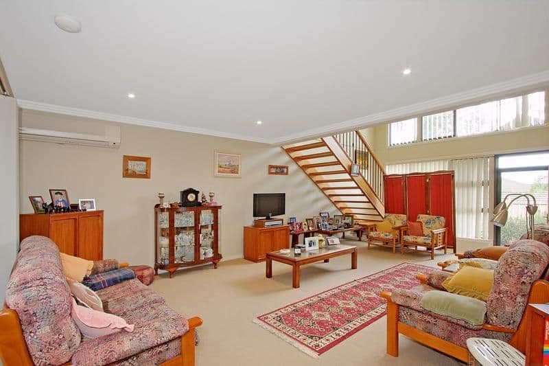 6 Barker Street, BALGOWNIE NSW 2519, Balgownie - Thumbnail 2