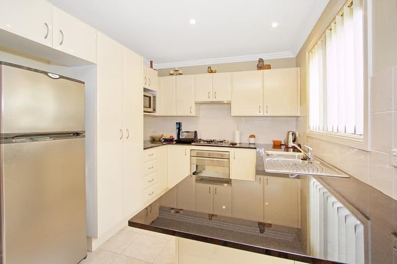6 Barker Street, BALGOWNIE NSW 2519, Balgownie - Thumbnail 6