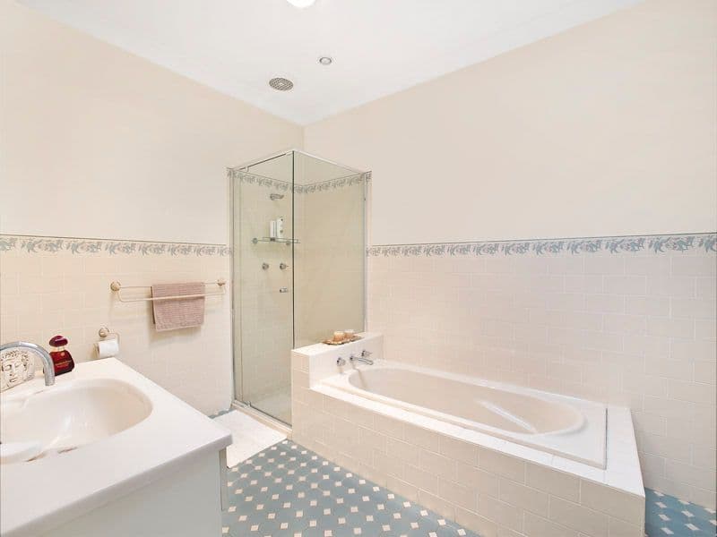 1 Dyinda Place, MIRANDA NSW 2228, Miranda - Thumbnail 3