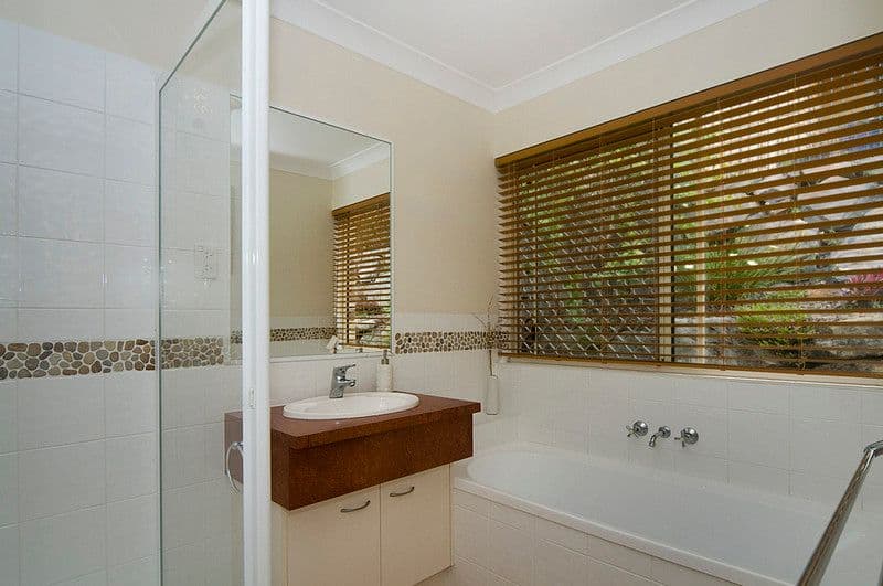 11 Valley View Court, LITTLE MOUNTAIN QLD 4551, Little Mountain - Thumbnail 8