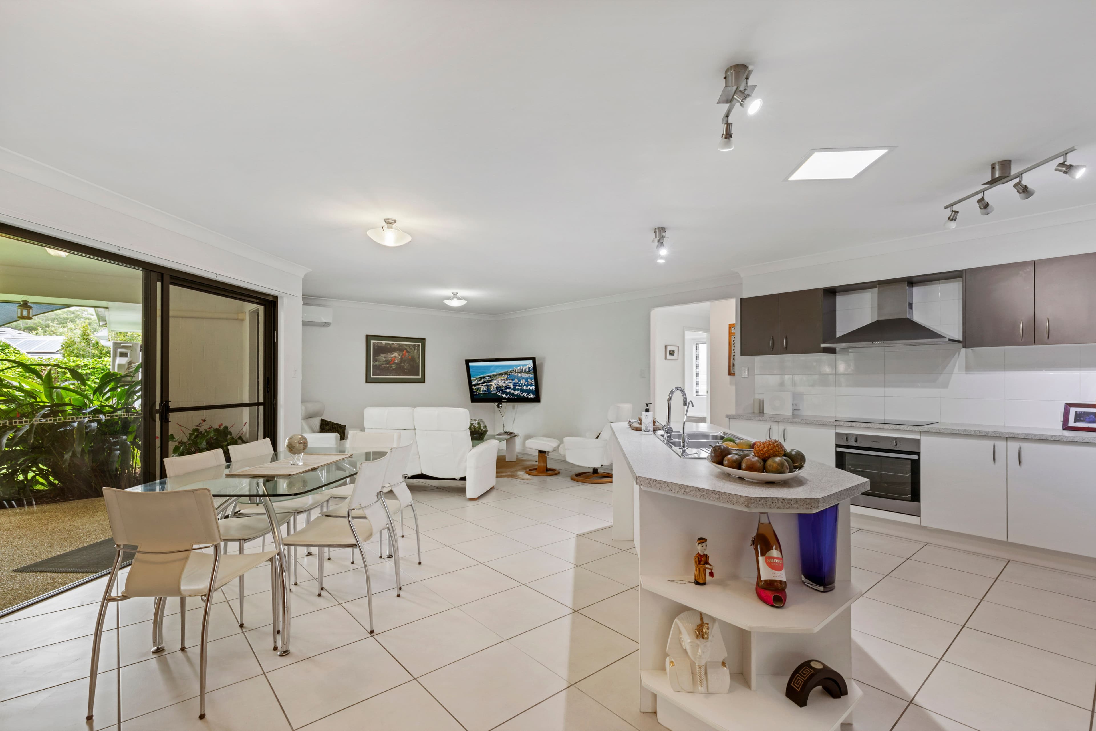 5 Bolwarra Court, Beerwah QLD 4519, Beerwah - Thumbnail 3