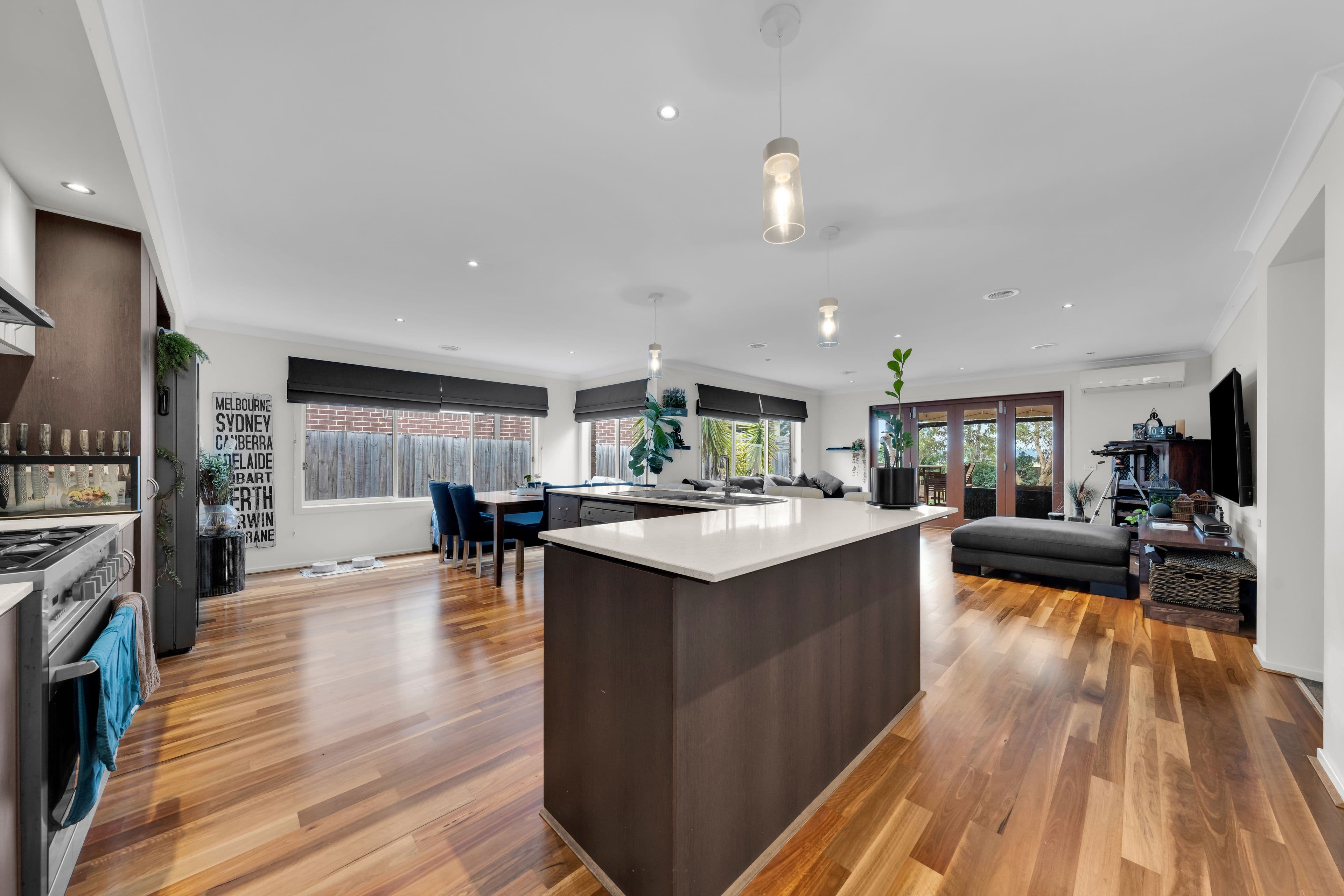 17 Galilee Drive, Sandhurst VIC 3977, Sandhurst - Thumbnail 2
