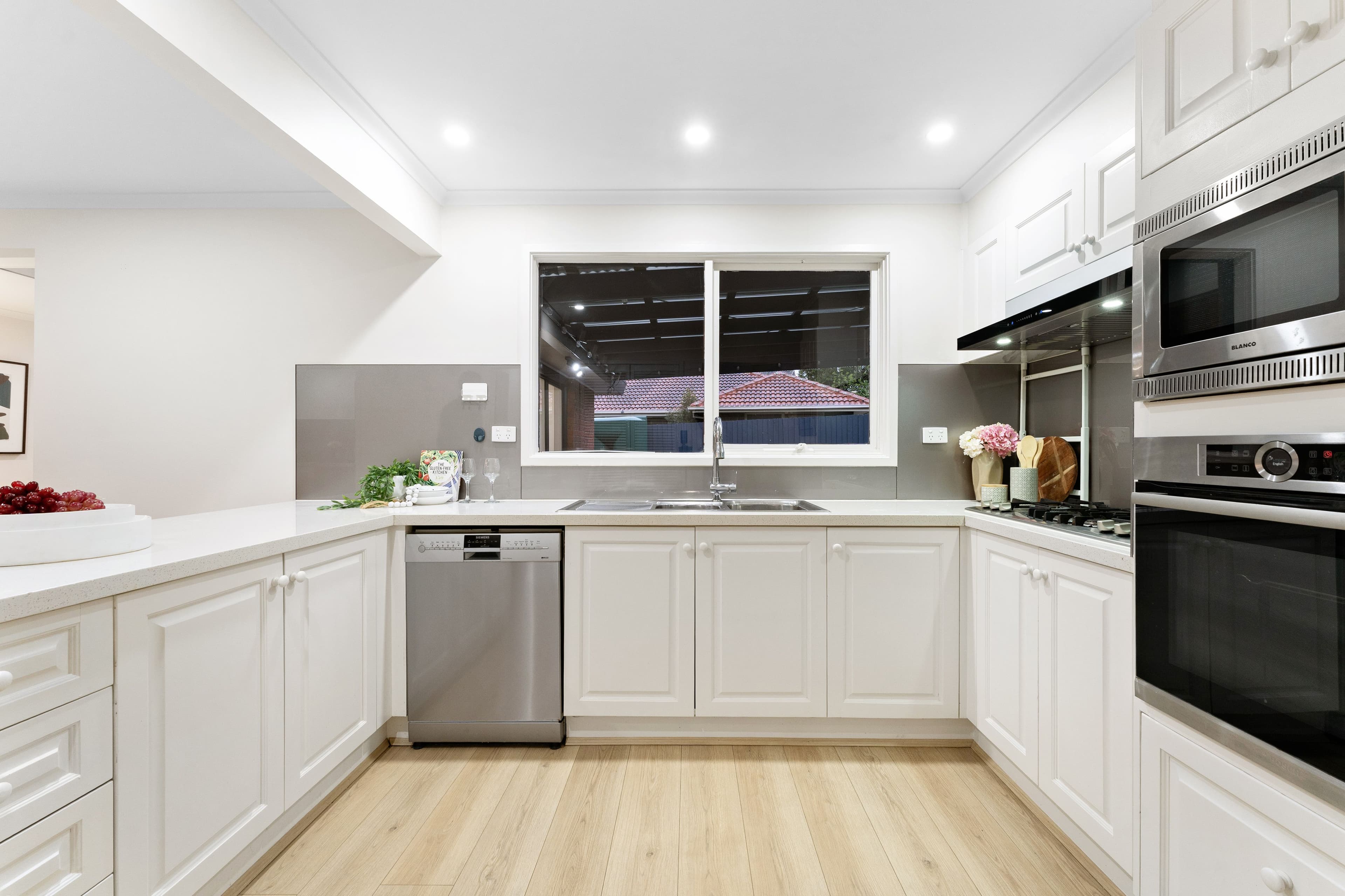 18 Wondalea Crescent, Wantirna VIC 3152, Wantirna - Thumbnail 7