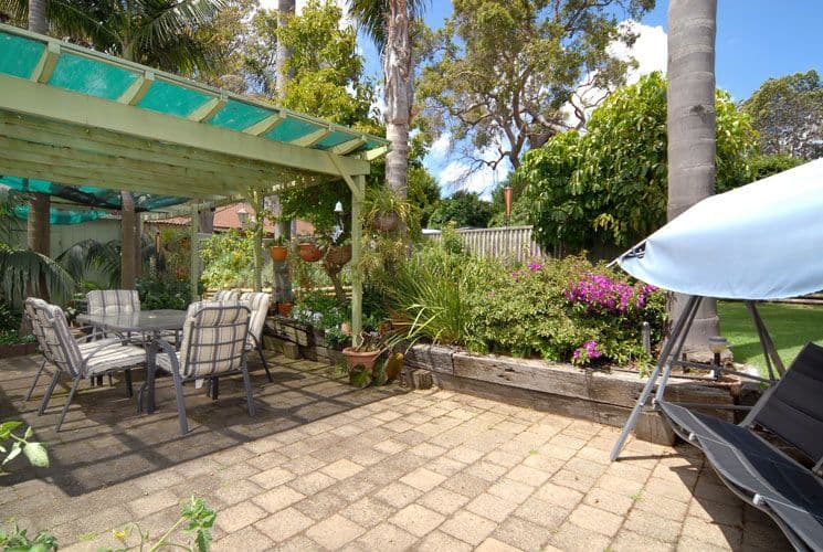 21 Pauline Avenue, KALAMUNDA WA 6076, Kalamunda - Thumbnail 4