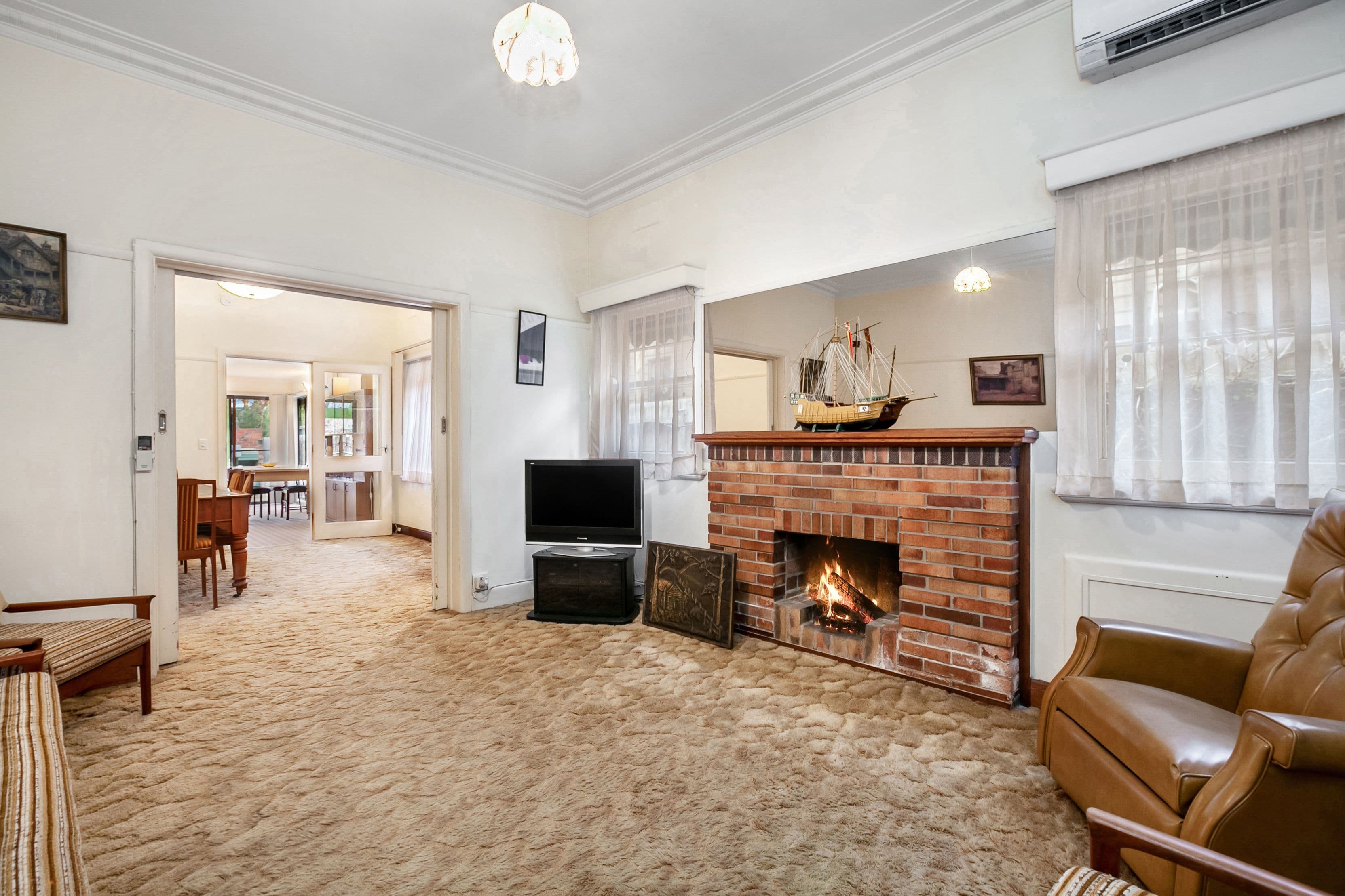 39 Powell Street, Reservoir VIC 3073, Reservoir - Thumbnail 2