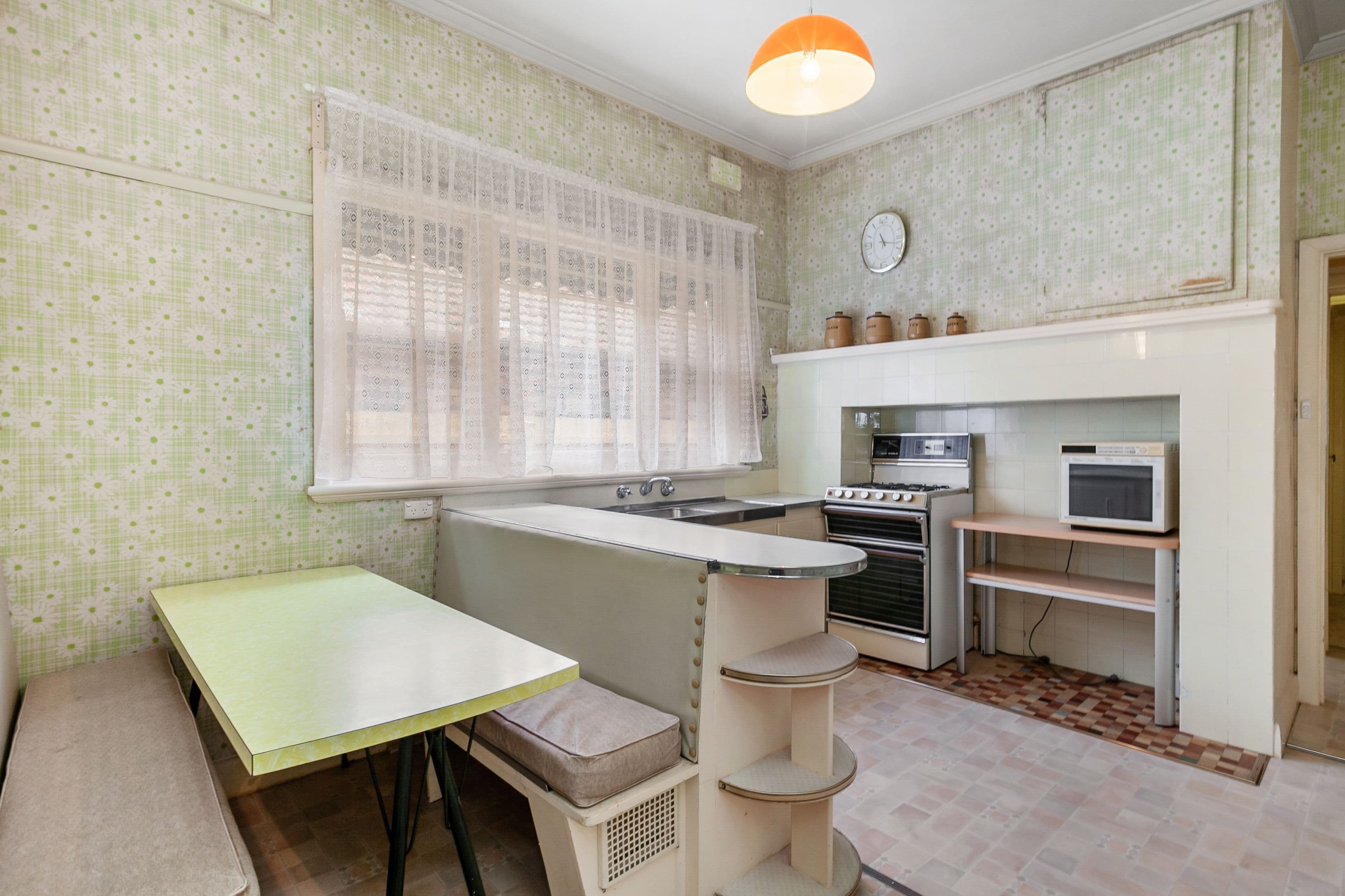 39 Powell Street, Reservoir VIC 3073, Reservoir - Thumbnail 6