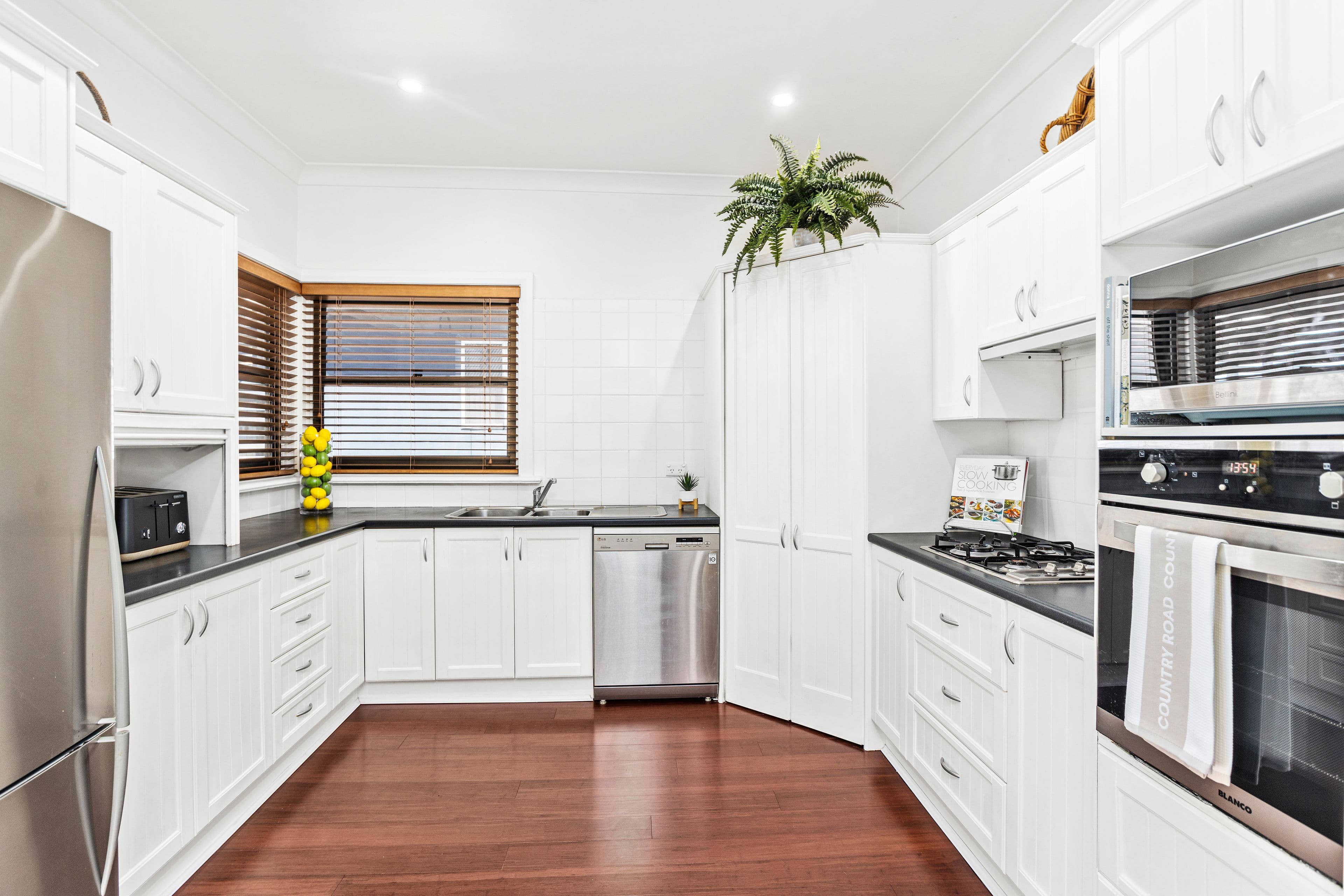 23 Wollongong Street, Shellharbour - Thumbnail 3