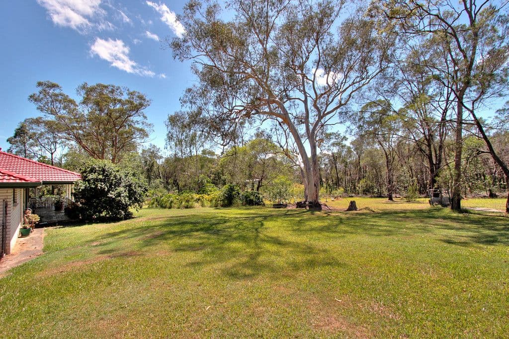 15 Oakridge Street, Burbank QLD 4156, Burbank - Thumbnail 5