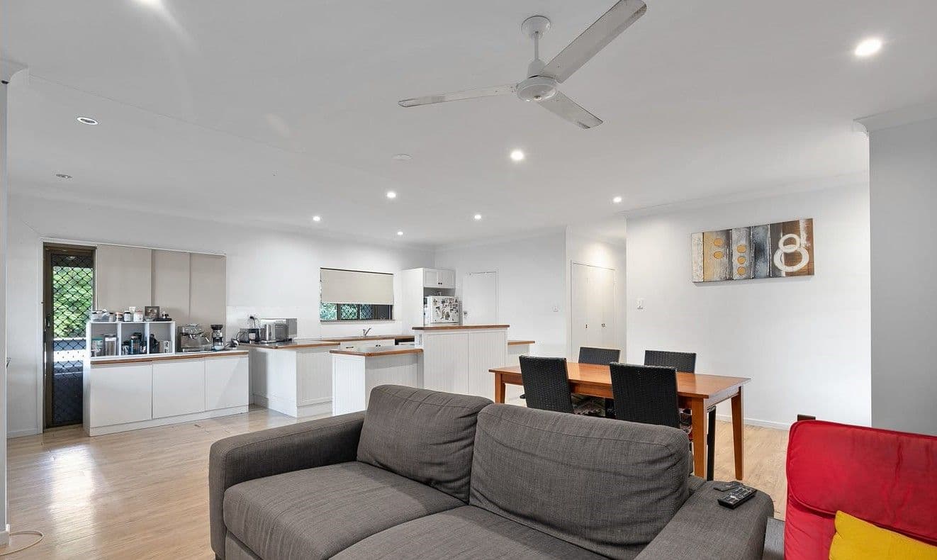 18 Morse Street, Emerald QLD 4720, Emerald - Thumbnail 7