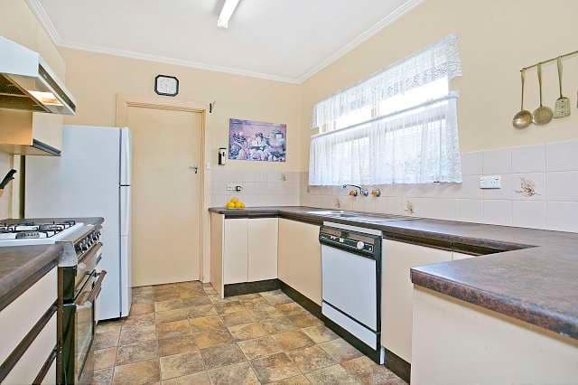 19 Kingborn Avenue, SEATON SA 5023, Seaton - Thumbnail 2