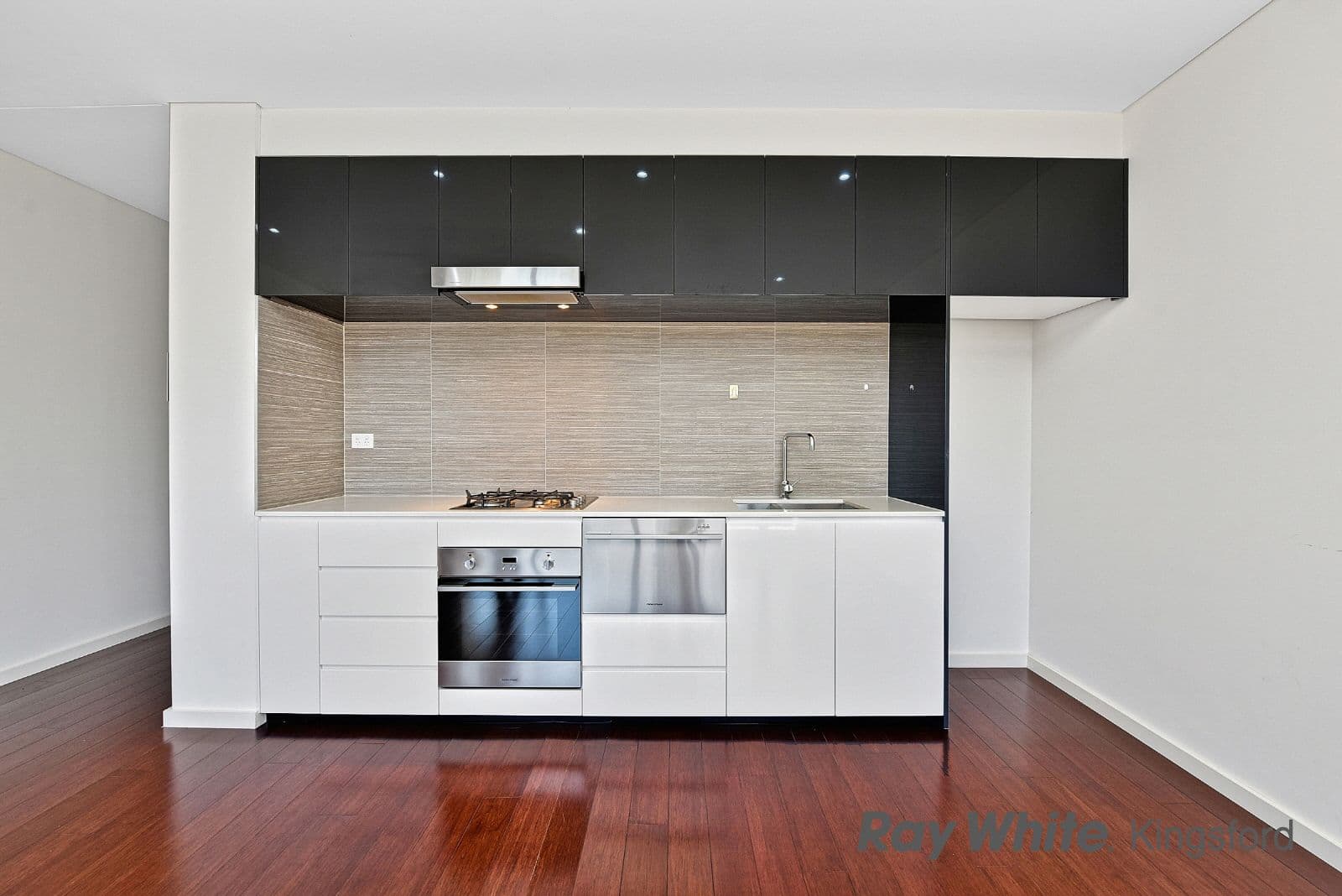 32-34 Grosvenor Street, Kensington NSW 2033, Kensington - Thumbnail 2