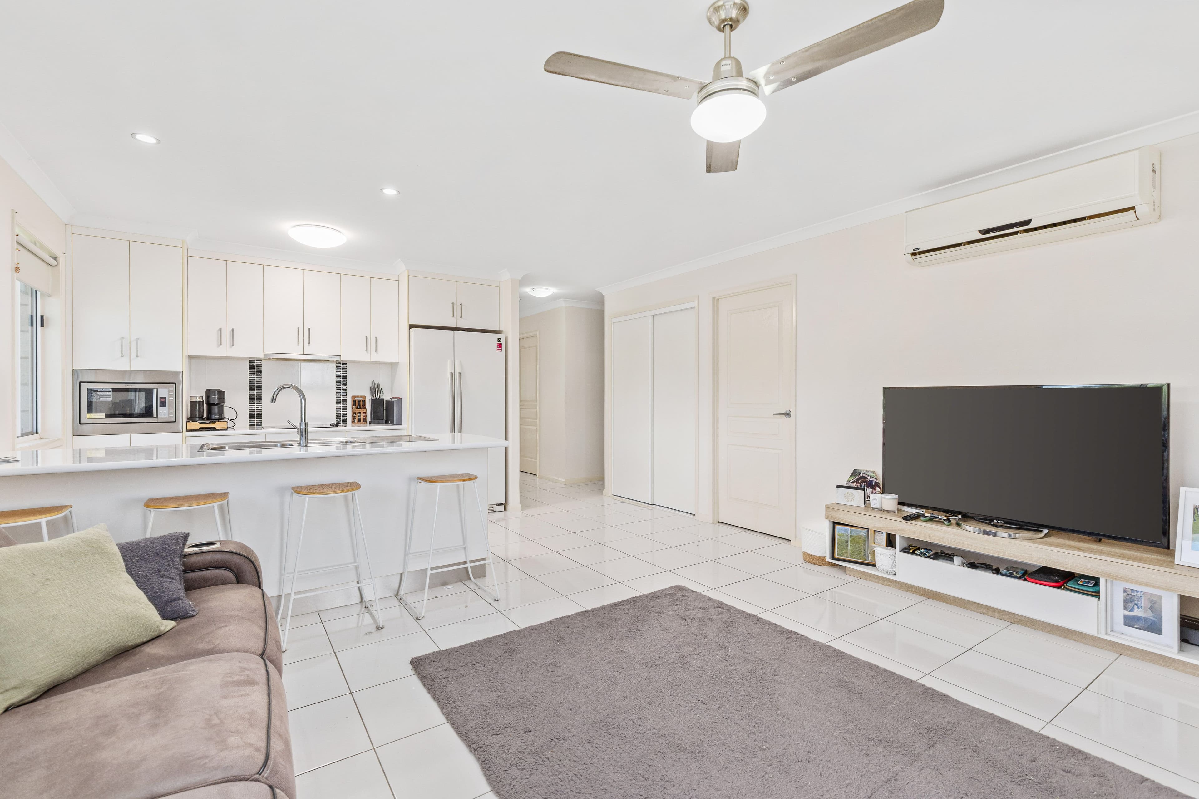 44 Lakeside Drive, Emerald QLD 4720, Emerald - Thumbnail 8
