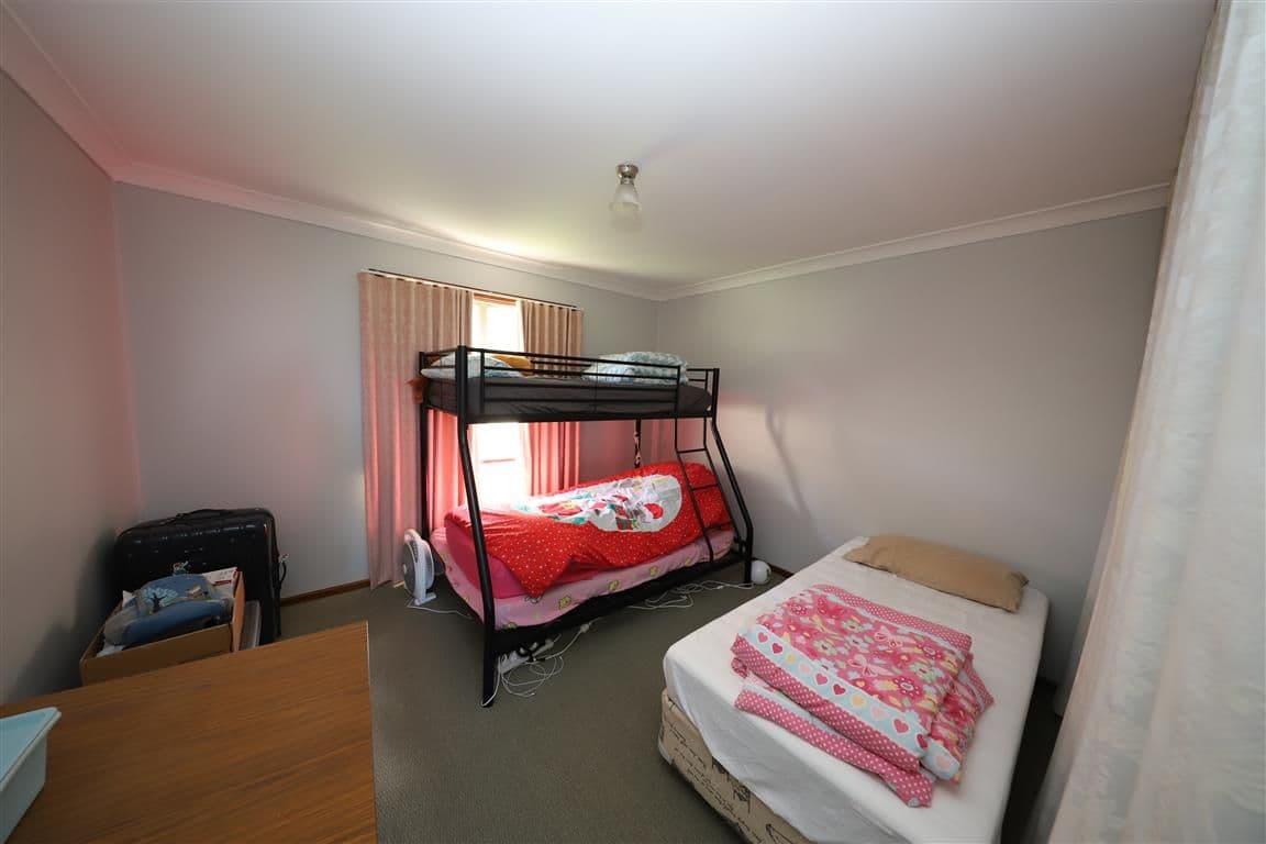 23 Corra Lyn Avenue, Batlow NSW 2730, Batlow - Thumbnail 7