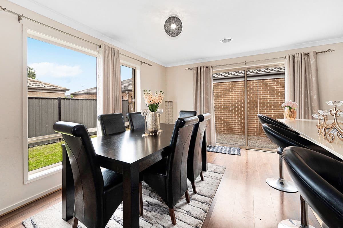 67 Burford Way, Cranbourne North VIC 3977, Cranbourne North - Thumbnail 8