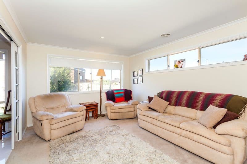 82 Fogarty Avenue, HIGHTON VIC 3216, Highton - Thumbnail 2
