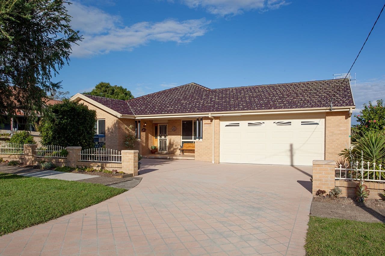 94 Wynter Street, Taree - Thumbnail 2