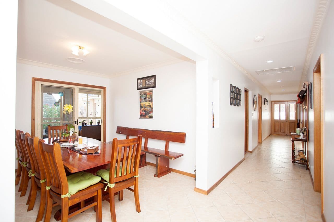 94 Wynter Street, Taree - Thumbnail 8