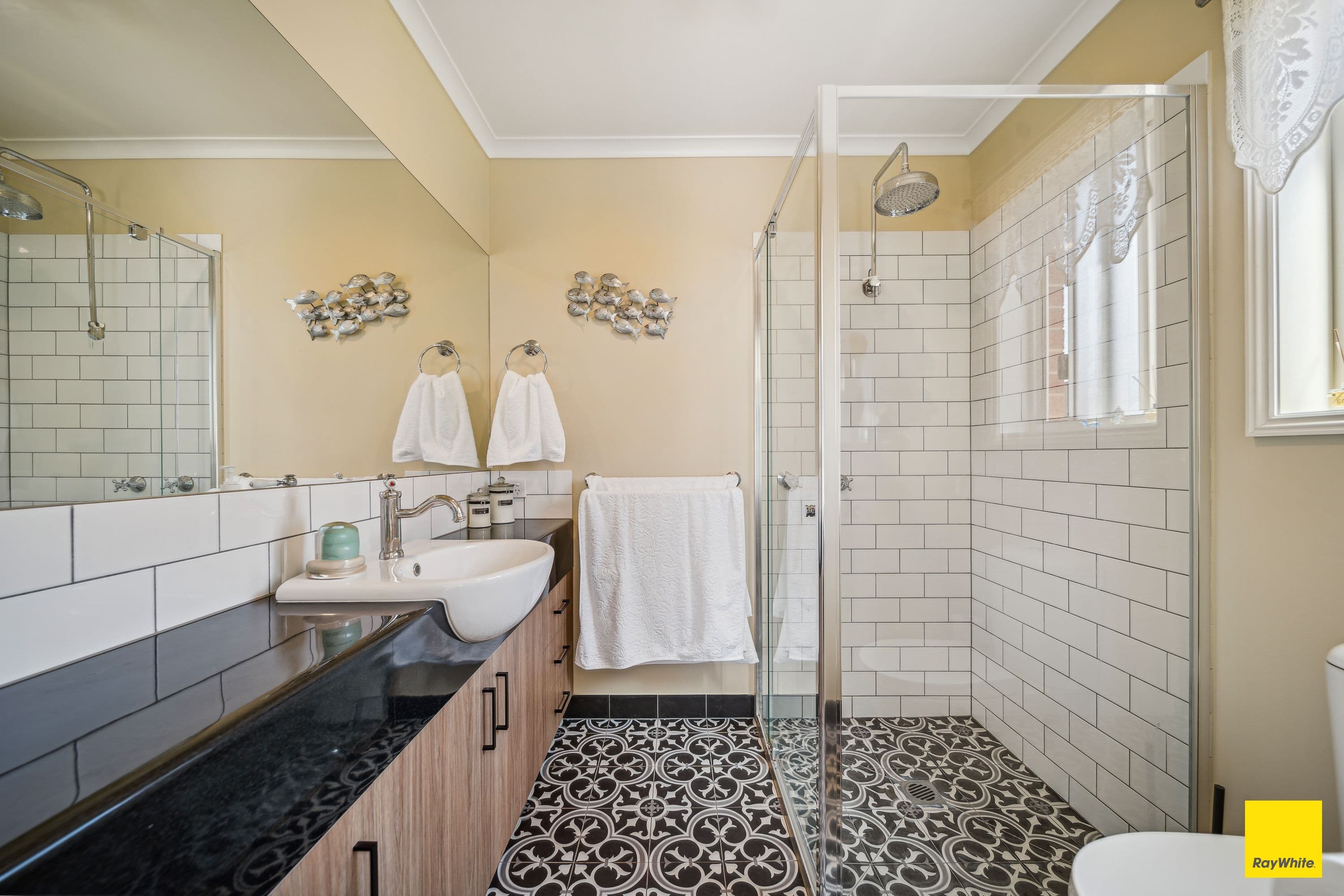 31 Elvey Drive, Kangaroo Flat VIC 3555, Kangaroo Flat - Thumbnail 3