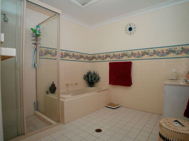 14 Huon Crescent, ALBION PARK NSW 2527, Albion Park - Thumbnail 5