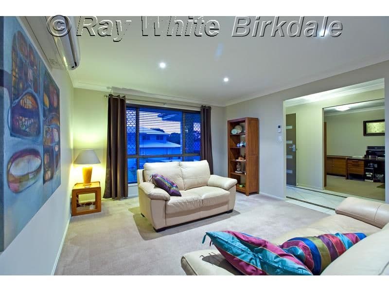 3 Izzies Place, WAKERLEY QLD 4154, Wakerley - Thumbnail 3