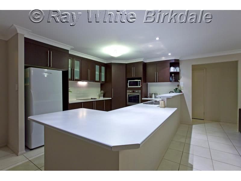 3 Izzies Place, WAKERLEY QLD 4154, Wakerley - Thumbnail 5