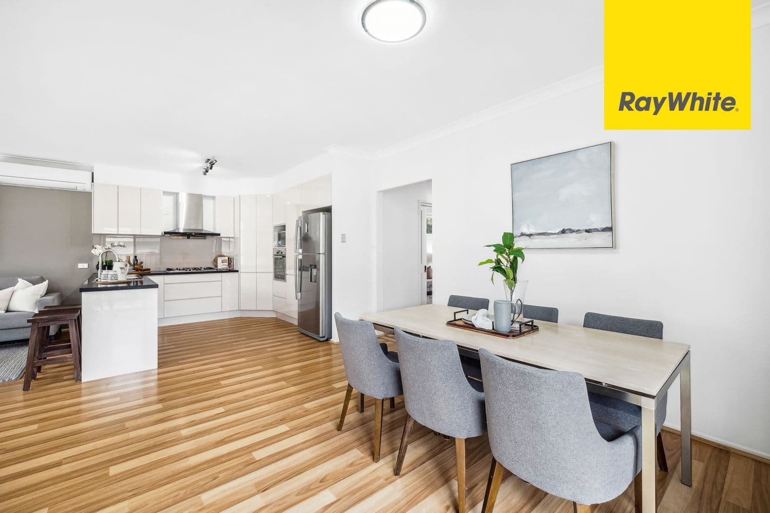18 Angus Avenue, Epping NSW 2121, Epping - Thumbnail 4