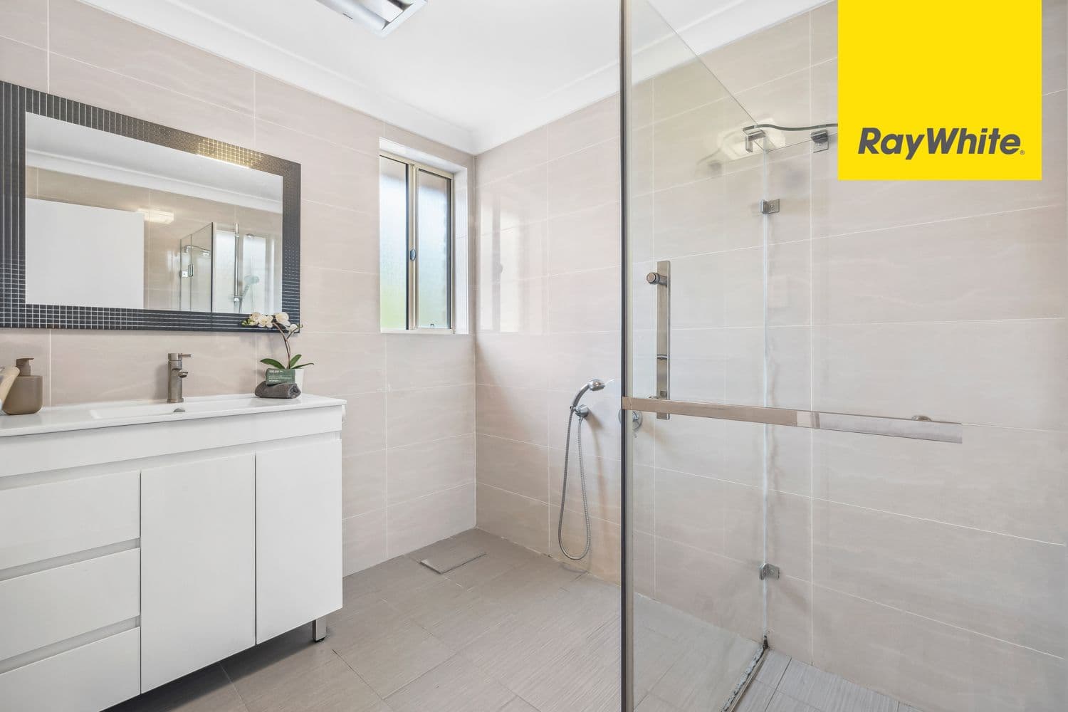 18 Angus Avenue, Epping NSW 2121, Epping - Thumbnail 6