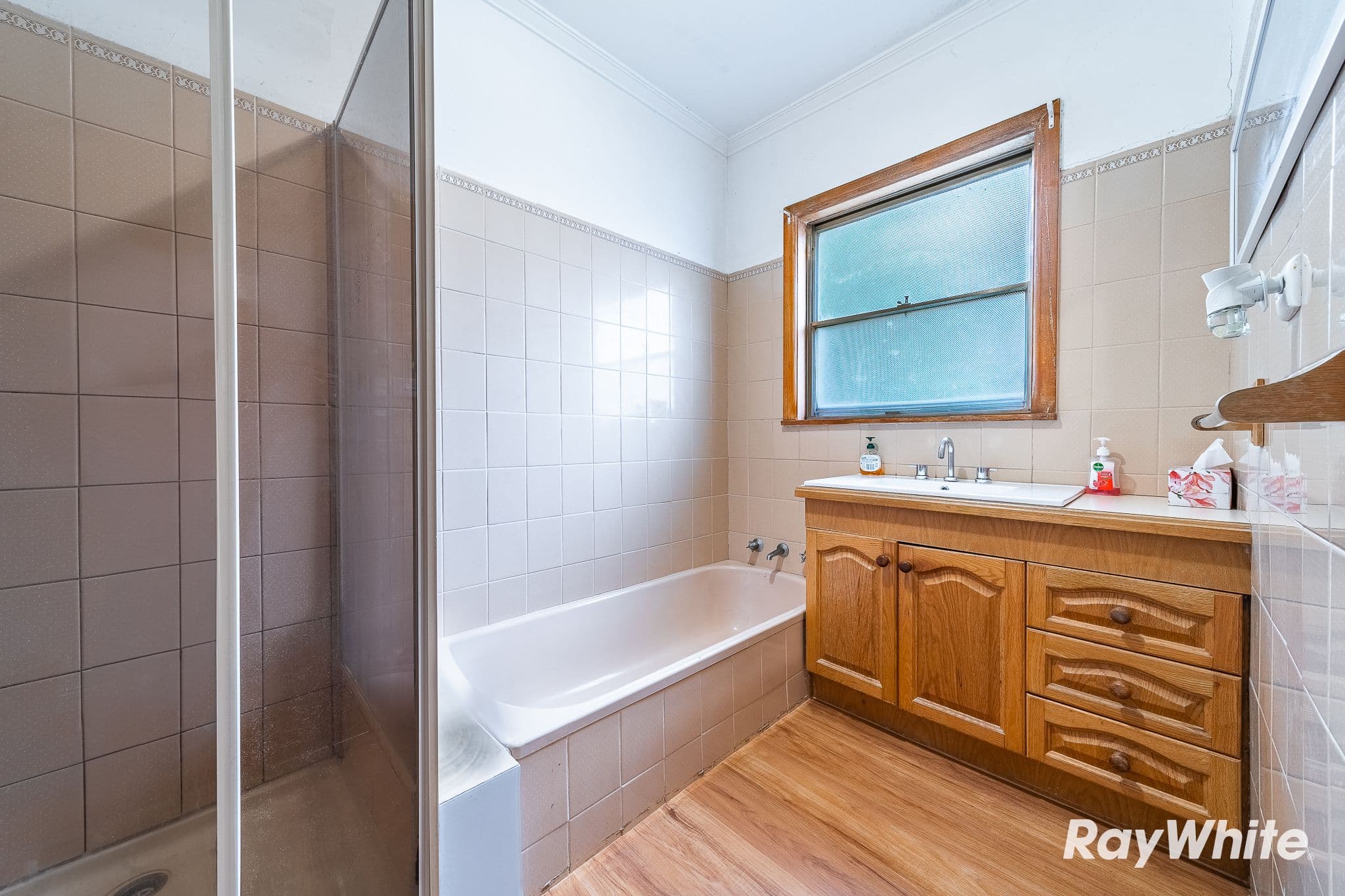 82 Maple Street, Golden Square VIC 3555, Golden Square - Thumbnail 5
