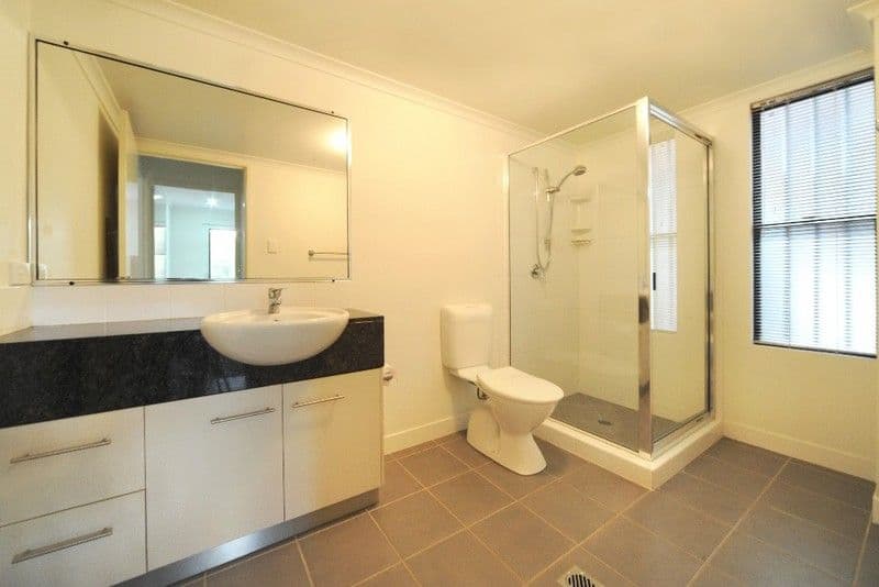 8 Curlew Court, JUBILEE POCKET QLD 4802, Jubilee Pocket - Thumbnail 6
