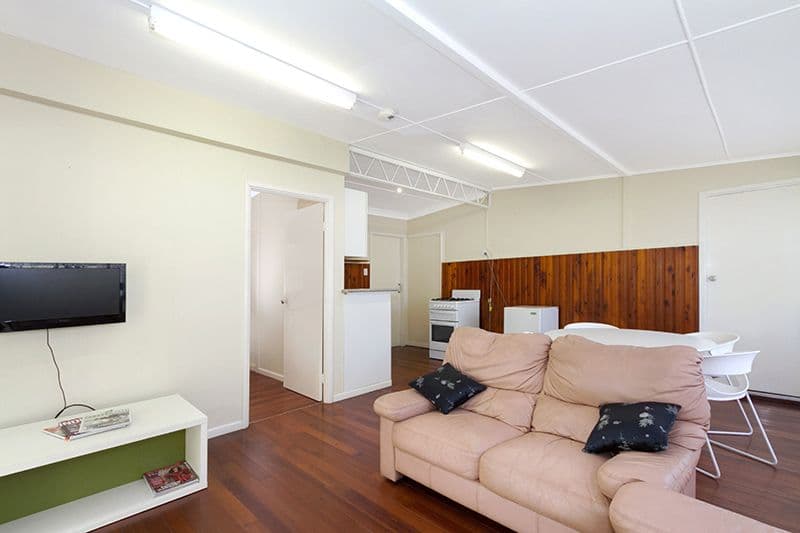 229 Oxley Road, GRACEVILLE QLD 4075, Graceville - Thumbnail 5