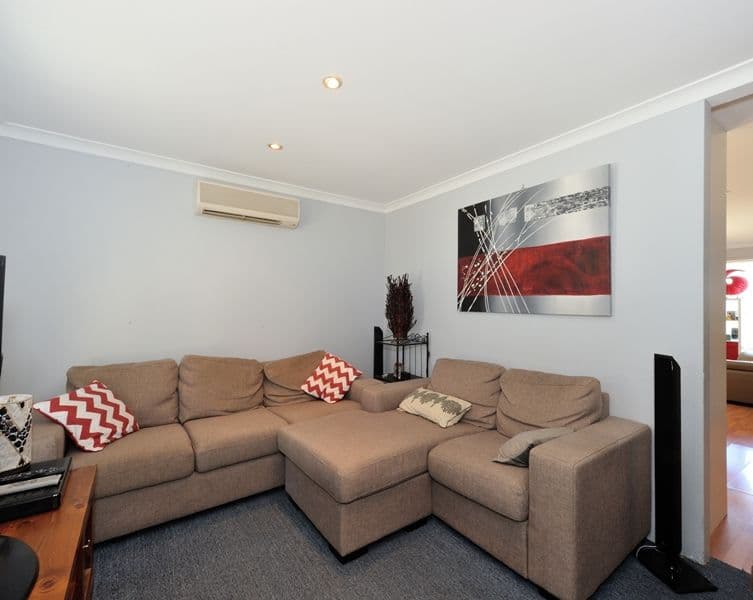 24a Minigwal Loop, Waikiki WA 6169, Waikiki - Thumbnail 7