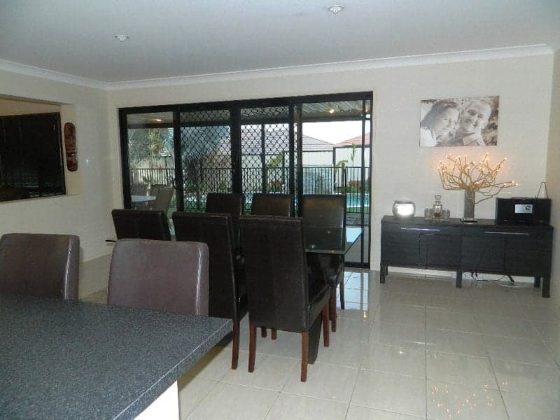 71 Lloyd Bird Crescent, Springfield Lakes - Thumbnail 8