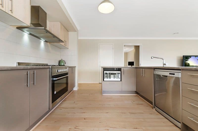 13 Cabernet Court, Bannockburn VIC 3331, Bannockburn - Thumbnail 4
