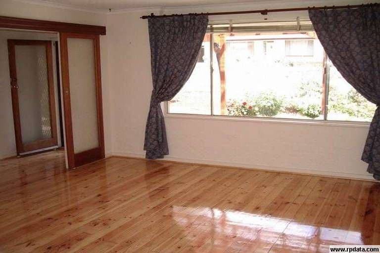71 Brisbane Road, Bundamba, QLD, 4304, Bundamba - Thumbnail 2