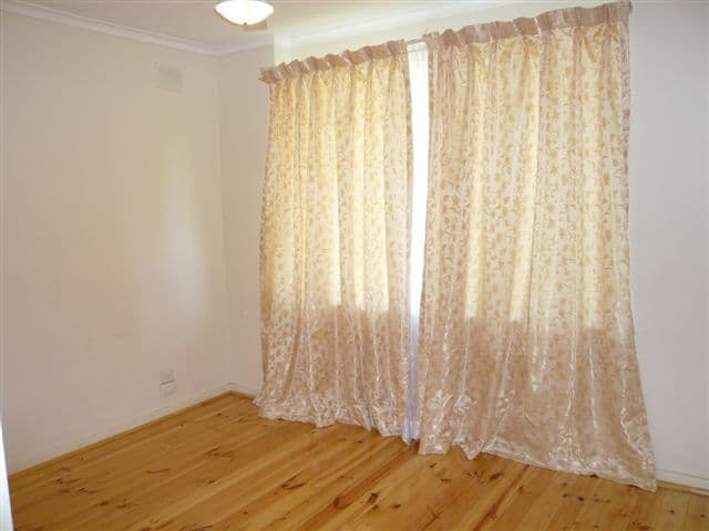 71 Brisbane Road, Bundamba, QLD, 4304, Bundamba - Thumbnail 6