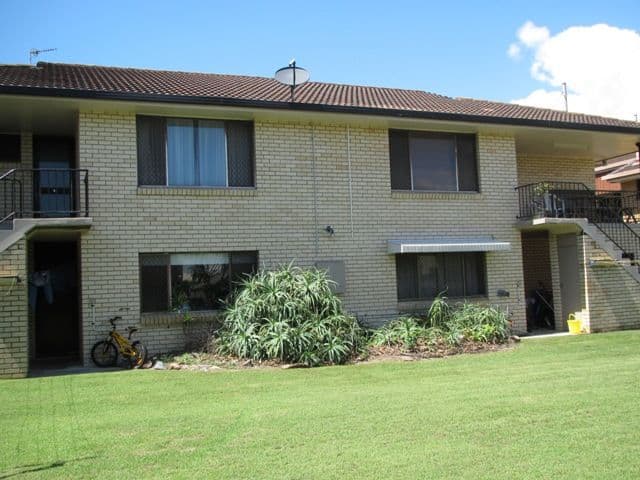 19 Seashell Avenue, Mermaid Beach QLD 4218, Mermaid Beach - Thumbnail 2