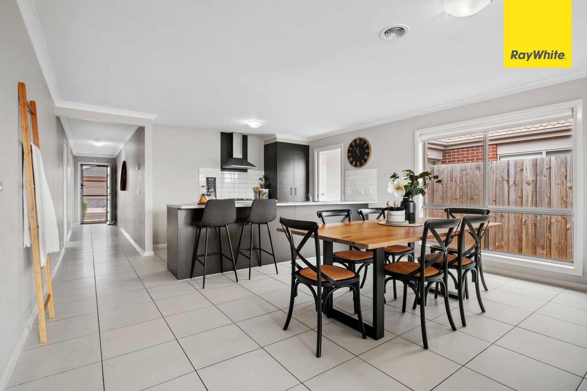 3 Gillespie Drive, WEIR VIEWS VIC 3338, Weir Views - Thumbnail 4