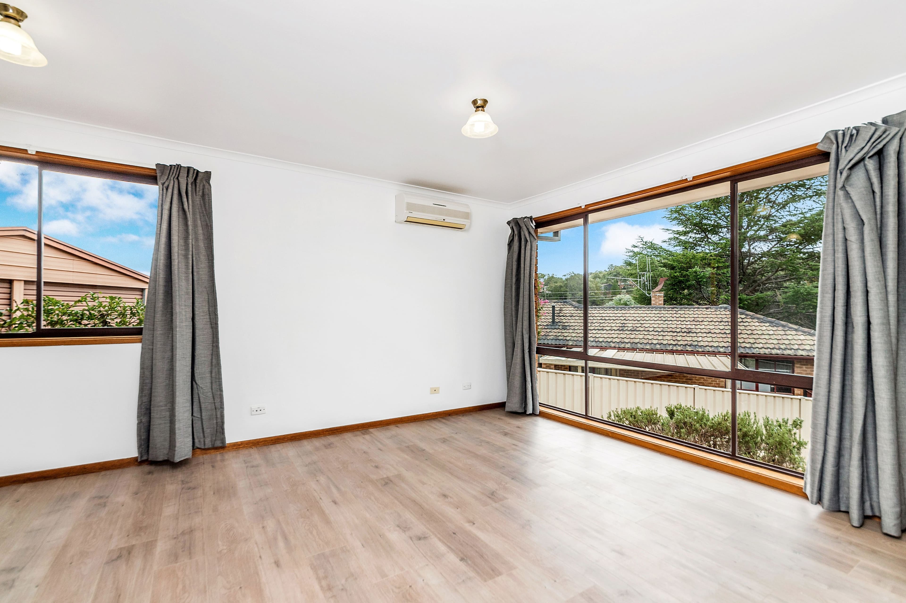 4 Swan Place, Queanbeyan NSW 2620, Queanbeyan - Thumbnail 4