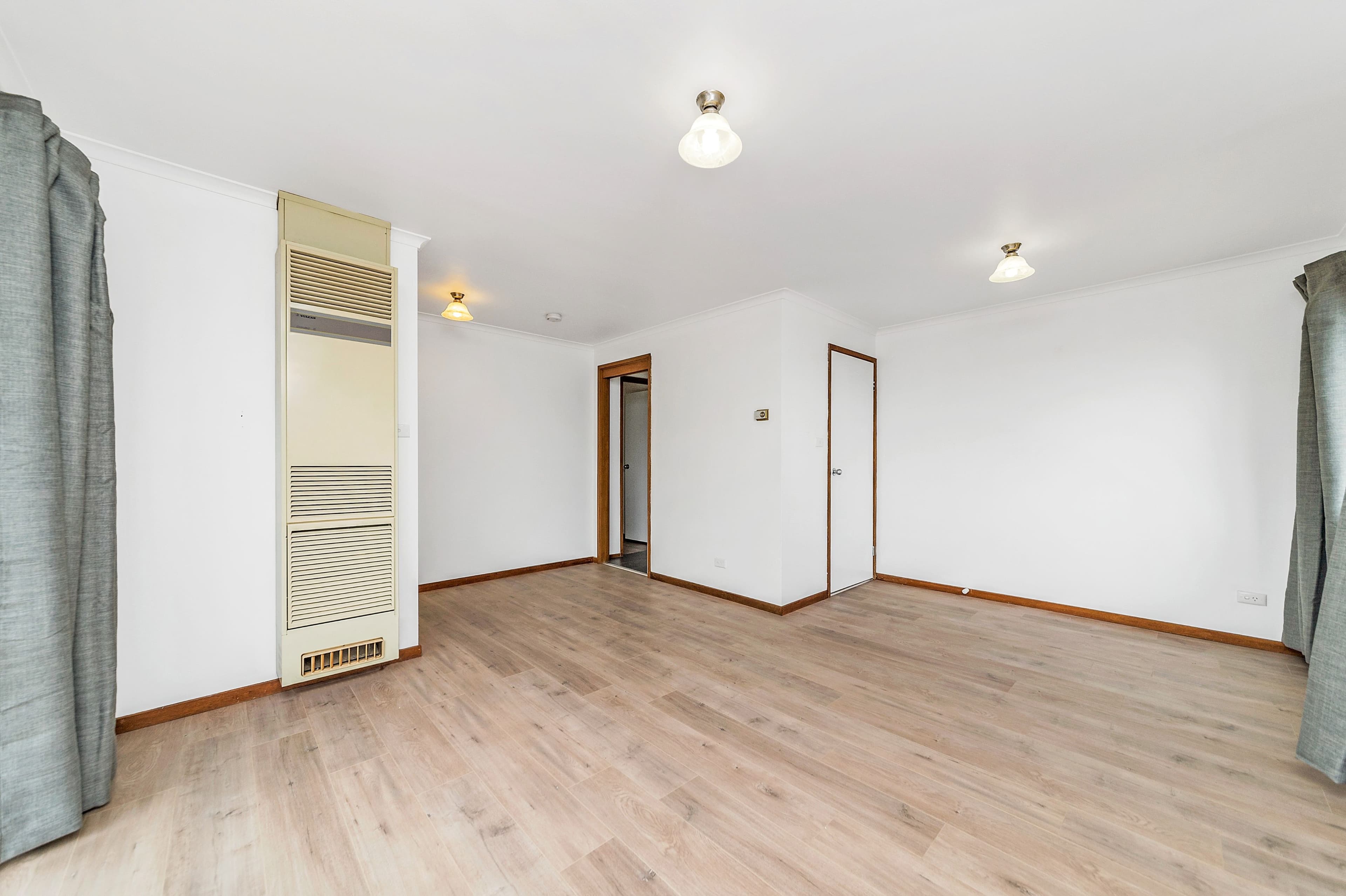 4 Swan Place, Queanbeyan NSW 2620, Queanbeyan - Thumbnail 5