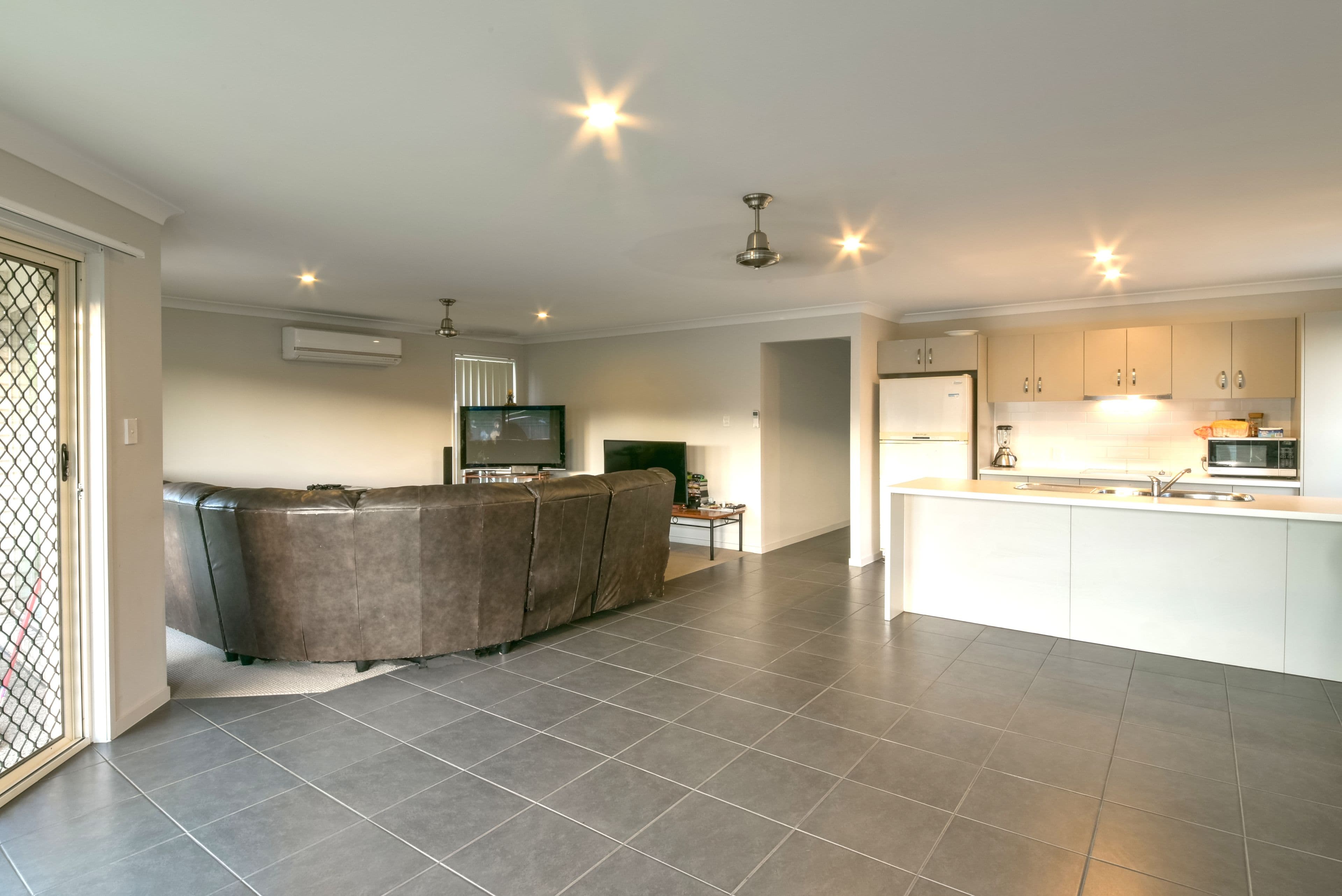 66 South Molle Boulevard, Cannonvale QLD 4802, Cannonvale - Thumbnail 4