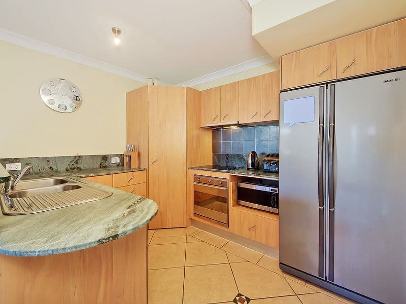 4 Mason Street, Southport QLD 4215, Southport - Thumbnail 4