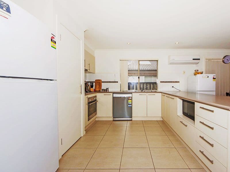107 Penrose Prmd, TARNEIT VIC 3029, Tarneit - Thumbnail 3