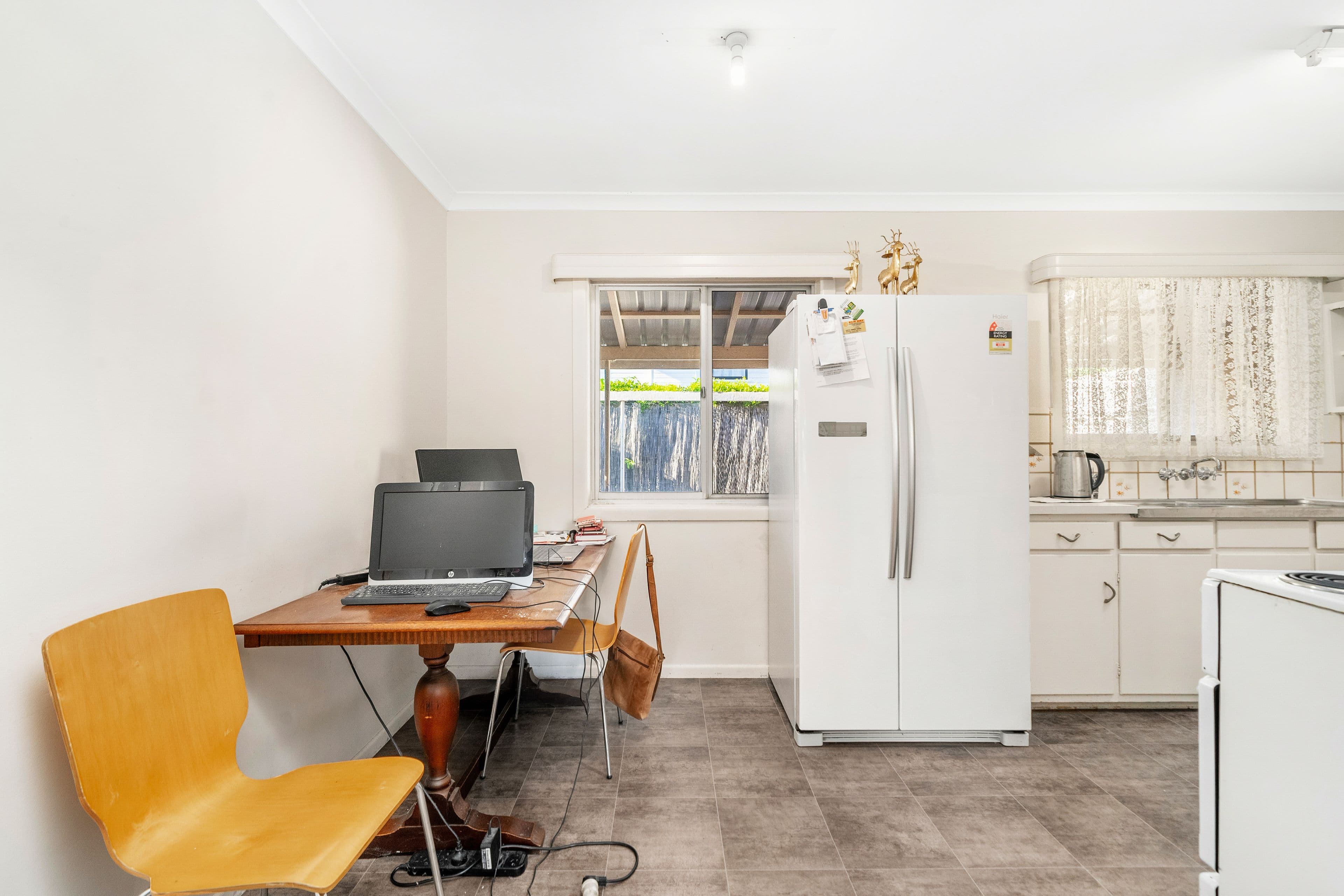 6 Rotary Crescent, Redcliffe QLD 4020, Redcliffe - Thumbnail 6