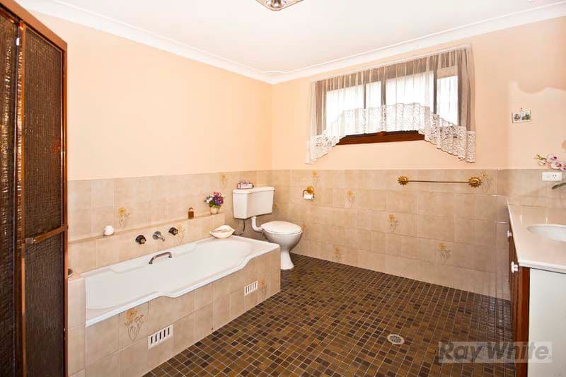18 Revingstone Street, PRAIRIEWOOD NSW 2176, Prairiewood - Thumbnail 8