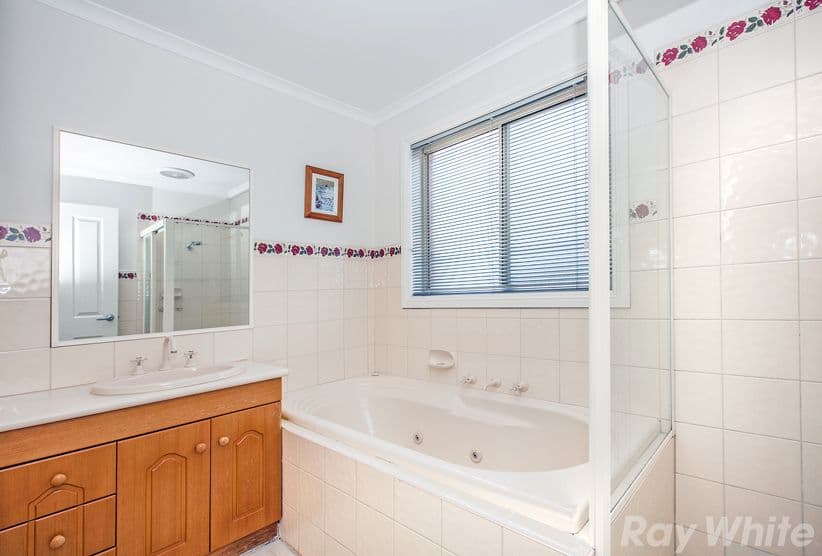 6 Romina Way, South Morang VIC 3752, South Morang - Thumbnail 7