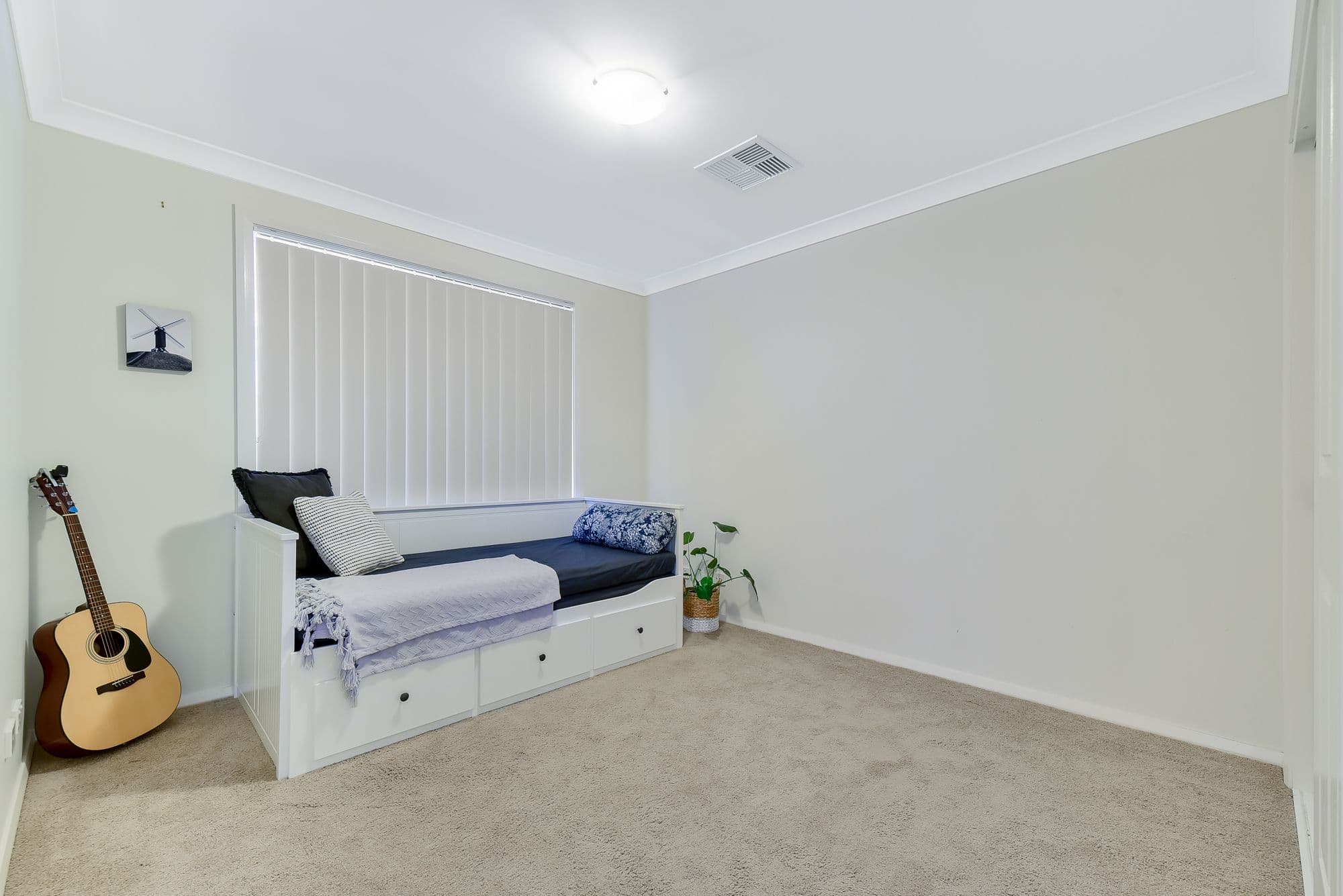 43 Franzman Avenue, Elderslie - Thumbnail 7