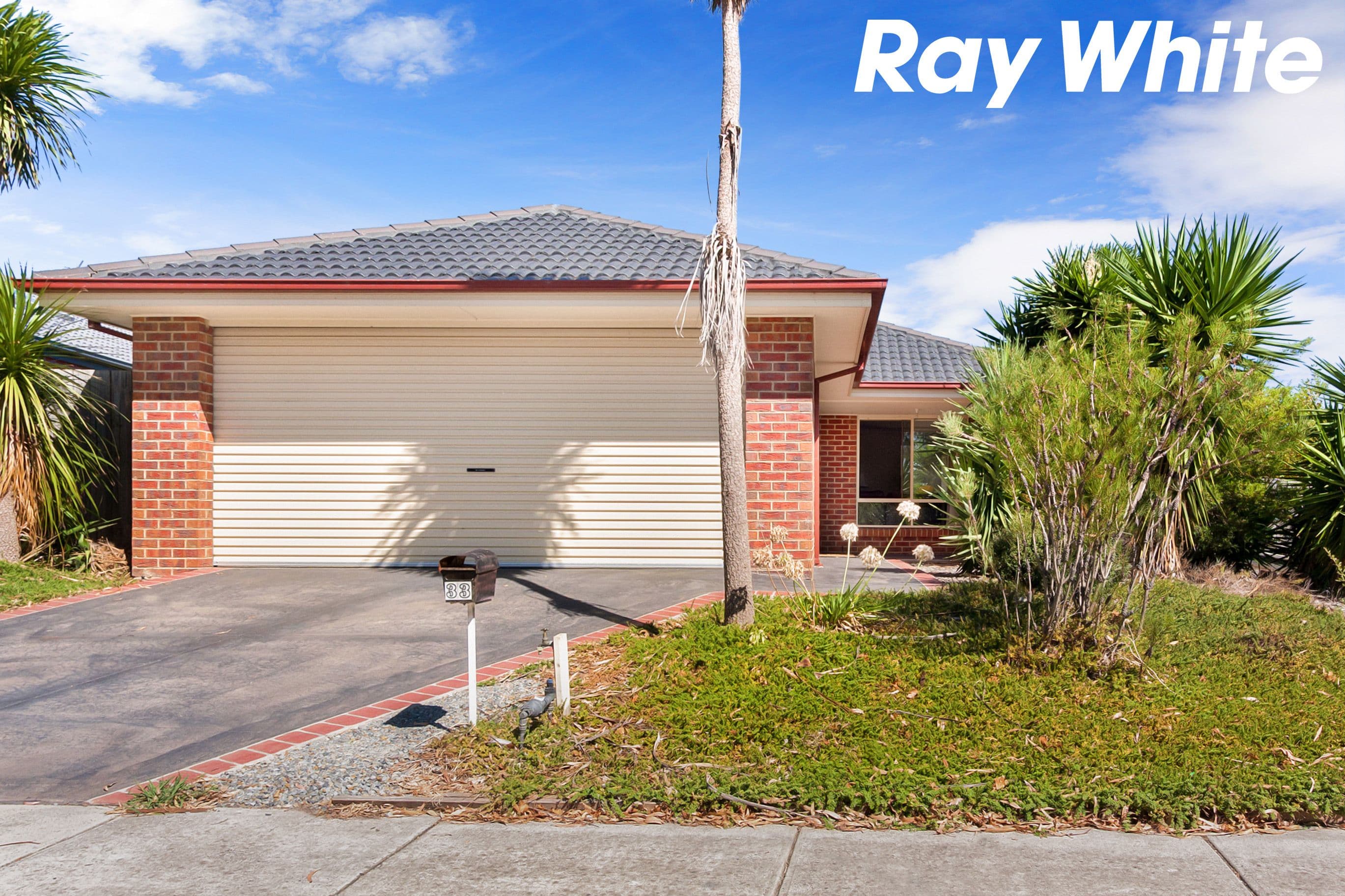 33 Azalea Avenue, Pakenham VIC 3810, Pakenham - Image 1
