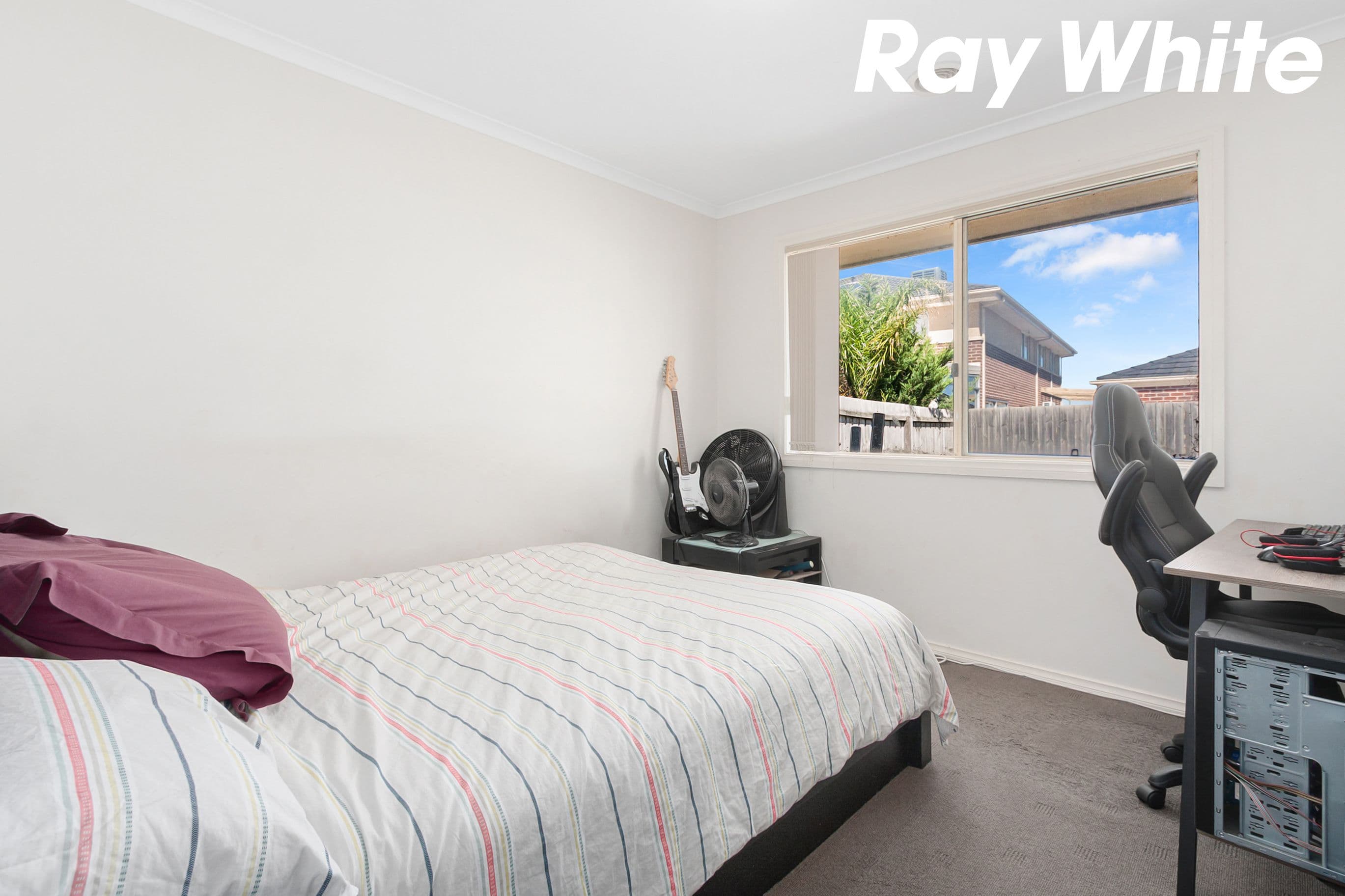 33 Azalea Avenue, Pakenham VIC 3810, Pakenham - Thumbnail 8